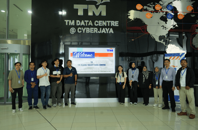 Gaining First-Hand Insight into Data Centre Operations